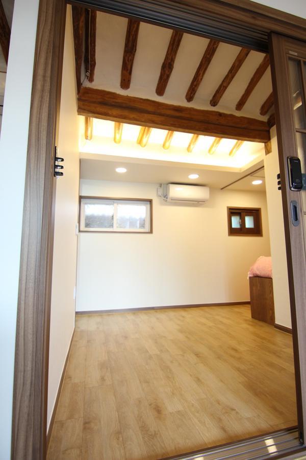 Eunhaengro 86.2 Hotel Jeonju Exterior foto