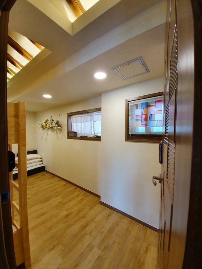 Eunhaengro 86.2 Hotel Jeonju Exterior foto